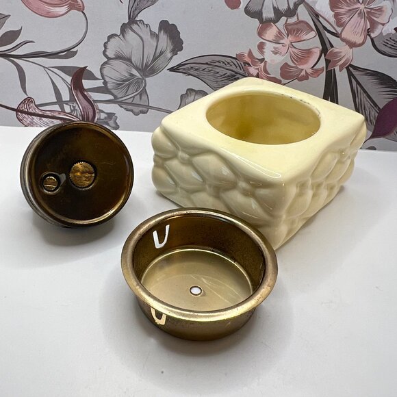 Table Lighter Ceramic Base - Picture 3 of 3